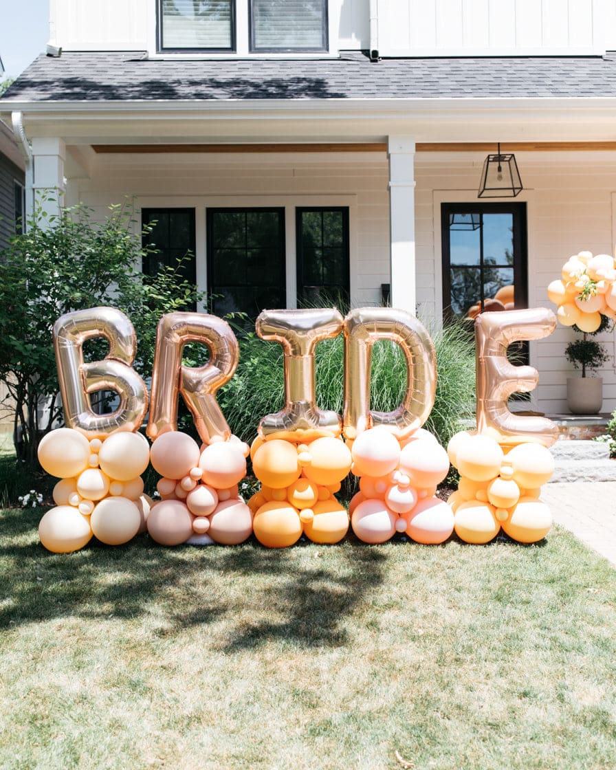 OUTDOOR – BRIDE Balloon Pedestal – 4ft | Rental